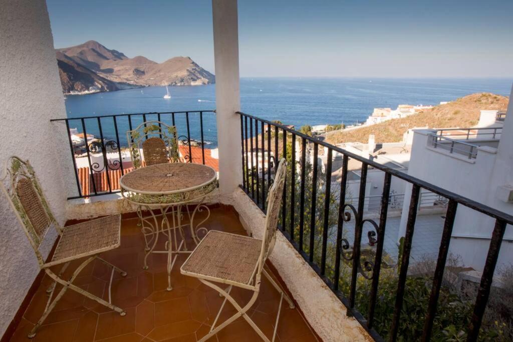 Precioso apartamento con piscina y vistas al mar Almería Exterior foto