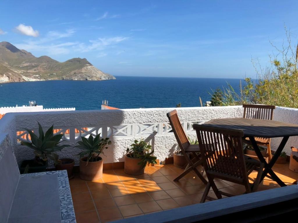 Precioso apartamento con piscina y vistas al mar Almería Exterior foto