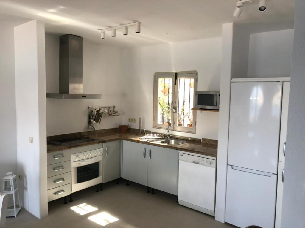 Precioso apartamento con piscina y vistas al mar Almería Exterior foto